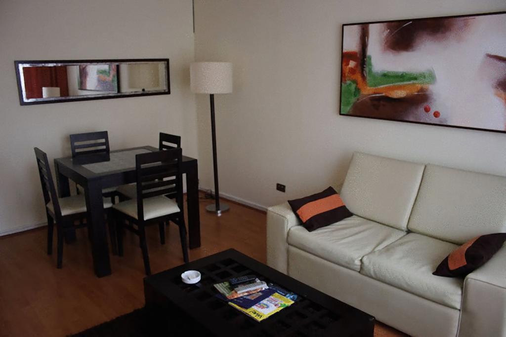 סנטיאגו Rent A Home Bosque Norte מראה חיצוני תמונה