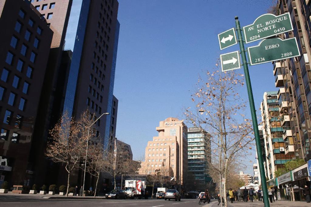 סנטיאגו Rent A Home Bosque Norte מראה חיצוני תמונה