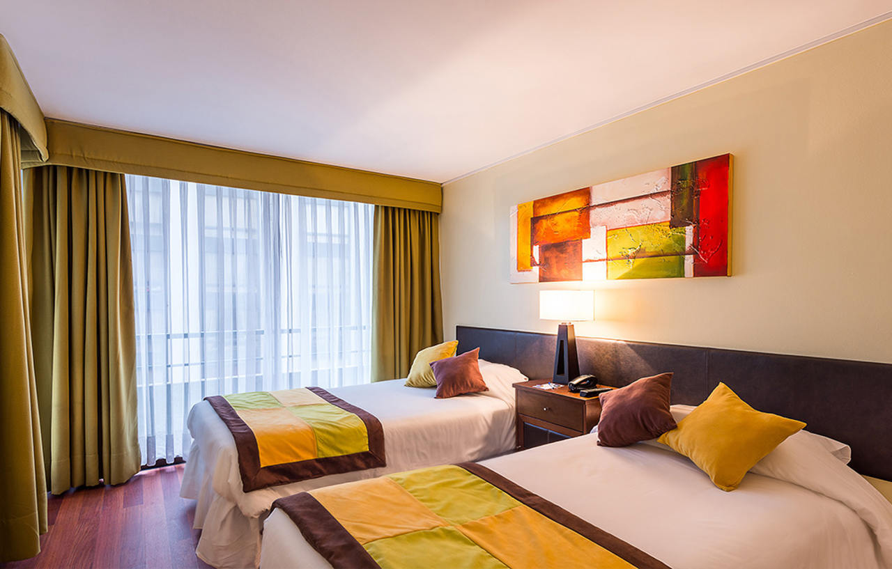 סנטיאגו Rent A Home Bosque Norte מראה חיצוני תמונה